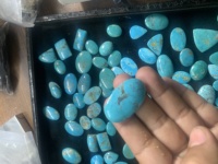 Turquoise naturelle cabochon, pierre précieuse en vrac, certifiée IGI, haute qualité, bleu mélangé, formes variées, RIDA CREATIONS, personnalisable pour la fabrication de bijoux