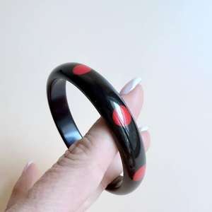 Brazaletes de Resina Modernos, Joyería de Moda, Brazalete de Resina Personalizado con Diseño Simple - Product Image 1