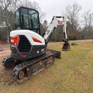 รถขุดตีนตะขาบ Bobcat E55 พร้อมกระบอกไฮดรอลิก Bosch Rexroth แบบเคลื่อนที่ได้ รถขุดตีนตะขาบพร้อมเครื่องยนต์ มอเตอร์ เกียร์ และ PLC - Product Image 4