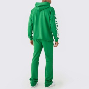 Ensemble de survêtement vert à capuche pour homme, couleur unie, pantalon de jogging décontracté, tenue complète pour l'hiver, avec motif imprimé sur la manche droite, 100% coton - Product Image 3