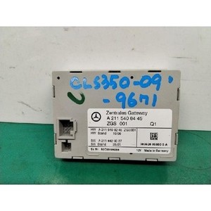 โมดูลเกตเวย์กลาง CLS C219 ปี 2008-2010 มือสอง ของแท้ A2115408445 - Product Image 1