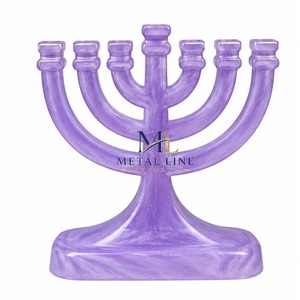 Ménorah personnalisée en résine effet marbre, chandelier à 9 branches pour Hanouka, porte-bougie en résine pour la décoration de la maison et les fêtes juives, fournisseur OEM - Product Image 6