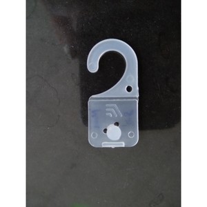 Clip de fixation en plastique Nhua Mat Troi, matériau LDPE PP, couleur personnalisée, OEM ODM - Product Image 4