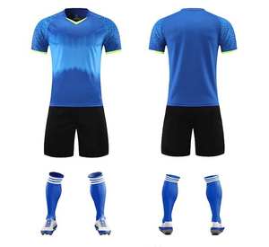 Uniforme de football sublimé, personnalisé, avec coutures à la main, couleurs du maillot du club, maillot de football - Product Image 2