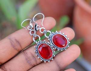 Boucles d'oreilles pendantes en grenat naturel facetté, style Art Déco, plaqué argent, certifiées IGI, pierres précieuses de caractère, pour soirée, cadeau - Product Image 3