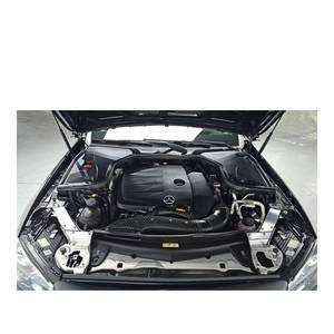 Mercedes-Benz Classe E E350 4MATIC AMG Line 2023, 39 890 km, boîte automatique, sièges en cuir, conduite à gauche, caméra de recul - Product Image 6