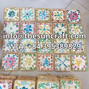 Posavasos de Concha Pulido a Mano con Borde de Ratán Tejido - Elegante Aislante Térmico - Set de Regalo de Vajilla de Diseño - Product Image 3