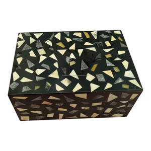 Boîte élégante décorative en os incrusté, faite à la main, pour l'organisation de la maison, l'organisation de bijoux et la décoration intérieure - Product Image 1