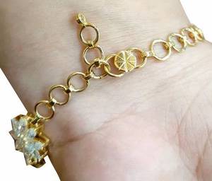 Pulsera de Cadena con Eslabones de Flor y Moissanita Corte Marquesa Chapada en Oro de 14K para Mujer - Product Image 2