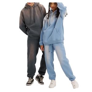 Conjunto de Sudadera con Capucha y Pantalones Deportivos de Alta Calidad con Lavado Ácido para Hombre, Ropa Urbana Personalizada con Parches Bordados Desgastados - Product Image 1