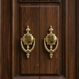 Pomo de Puerta de Latón Macizo de Primera Calidad con Acabado Antiguo |   Manija de Puerta Principal Resistente, Estilo Clásico Vintage, Herrajes de Entrada para el Hogar - Product Image 4