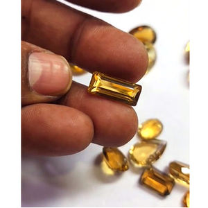 24 pièces de quartz naturel Beer Quartz, 12mm à 23mm, formes ovale, poire, coussin, octogone, 255 Ct Lot, Iroc Sales, Pierres précieuses de haute qualité, 67 USD pour l'ensemble - Product Image 2