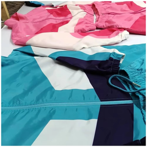 Conjuntos de Ropa Deportiva de Invierno Estilo Vintage de Alta Calidad, Personalizables en Color, Ligeros, de Algodón Orgánico - Product Image 4