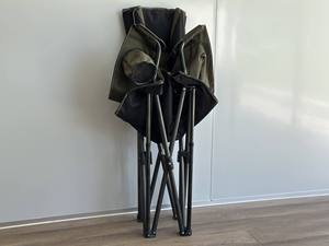 Silla Reclinable Plegable de Acero Inoxidable Moderna Huy Gia - Portátil y Ecológica para Uso en Exteriores, Camping y Jardín - Product Image 4