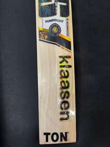 ไม้คริกเก็ตอิงลิชวิลโลว์น้ำหนักเบา ดีไซน์ปรับแต่งได้ ด้ามจับสั้น ใช้ได้ทั้งสองมือ ทนทาน พร้อมกล่องพรีเมียม จากโรงงานโดยตรง - Product Image 3