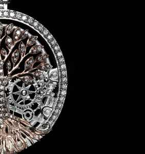 Pendentif rond de luxe tendance en argent 925 plaqué rhodium, serti de moissanite, style hip-hop - Product Image 4