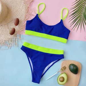 Conjunto de Bikini Acanalado para Mujer, Top Bandeau en Azul Neón y Verde Contraste, Braguita de Cintura Alta, Traje de Baño Elástico de Punto en Spandex y Poliéster - Product Image 3