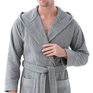 Peignoir moderne et confortable pour homme en tissu éponge 100% coton, respirant, sensation de luxe, manches longues, poches, essentiel pour la maison au quotidien - Product Image 6