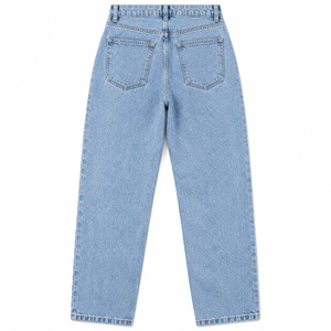 Jean mom taille haute pour femme - Denim rigide coupe droite délavé moyen ajusté - Vente en gros Marque privée - Product Image 2