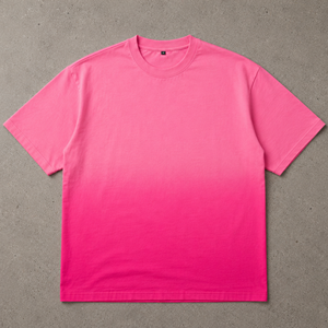 เสื้อยืดสตรีทแวร์ทรงบ็อกซี่ ผ้าหนา 240 GSM สีชมพูไล่เฉดแบบโอเวอร์ไซส์ สไตล์หรูหรา - Product Image 1