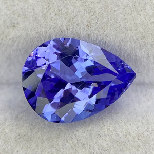 Pierre de Tanzanite naturelle certifiée super attrayante, taille poire, avec une couleur et un lustre excellents, Zoisite naturelle 1,94 carat, clarté éclatante - Product Image 1