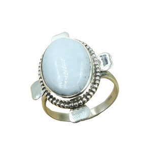 Anillo de ópalo azul natural hecho a mano en plata de ley 925 con cabujón ovalado, joya llamativa con piedra preciosa, diseño único para mujer, regalo unisex. - Product Image 1