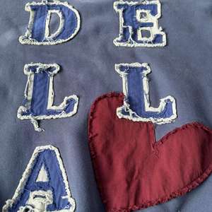 Sudadera con Logotipo Personalizado, 400 g/m², Tejido Grueso, 100% Algodón, Corte Recortado, Sudadera con Parche Bordado - Product Image 2