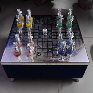 Juego de mesa Ludo plateado, juego tradicional y regalo familiar de lujo para bodas y compromisos para parejas - Product Image 6