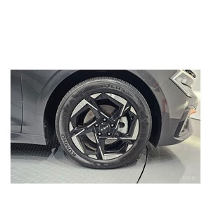 Kia K5 2.0 2024 avec boîte de vitesses automatique, conduite à gauche, sièges en cuir - 25 243 km - Product Image 5