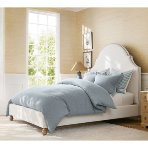 Cama Suave Tamaño Queen con Base de Plataforma y Cabecera Tapizada Ondulada, Diseño Tradicional, Patas de Madera Maciza - Product Image 2