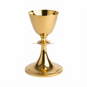 Calice et Ciboire d'église en laiton massif, faits à la main, poli miroir, pour la communion liturgique catholique, pour prêtre, Eucharistie, religieux - Product Image 3