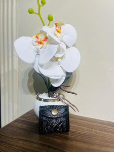 High Quality Real Handmade Engraved <b>Leather</b> Stylish Air Pod Covers Protective Custom Travel Cases Daily Used Phone Accessories - Product Image 2