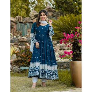 ZENNY'S Premium Quality Conjunto Traje de Mujer DE LA Calidad DE LA Mujer DE LA Primera Calidad DE LA Primavera, De La Edición del Año 2000 - Product Image 1