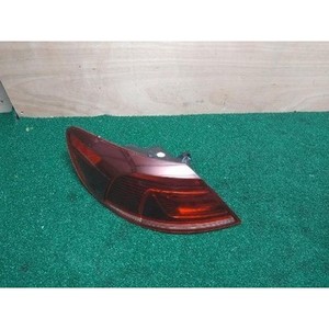 Feu arrière gauche (extérieur) d'occasion OEM 3C8945207AD - Product Image 2