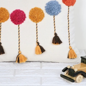 Funda de Cojín Cuadrada de Algodón 100% con Borde Bordado a Mano, Estilo Boho, Color Amarillo Mostaza y Marfil, con Borlas, para Sofá, Decoración del Hogar, con Cierre de Cremallera - Product Image 4