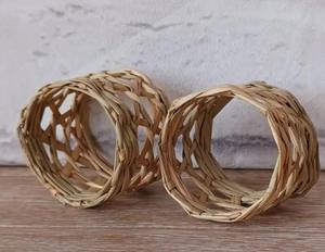 Anneaux de serviette en perles de rocaille faits à la main : Décoration de table bohème - Product Image 2