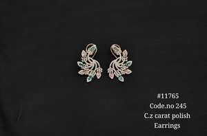 Boucles d'oreilles clous 11765 en laiton plaqué or, zircon cubique et zircone, bijoux de mode pour fêtes et mariages - Product Image 6