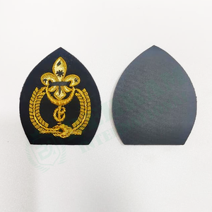 Parche bordado a mano personalizado con hilo de oro y hilo de bullion, diseño Fleur-De-Lis, para blazer, uniforme de escoteo y gorra, venta al por mayor - Product Image 4
