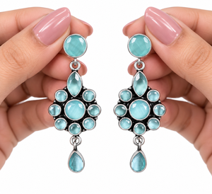 Boucles d'oreilles pendantes bohèmes pour femmes, en laiton plaqué argent antique oxydé, serties d'onyx bleu aqua, pour amoureux, commande en gros |   Fait main - Product Image 3