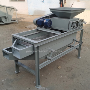 Machine à décortiquer les amandes de 300-500 kg/heure, grande capacité, pour casser les noyaux et séparer les coques, avec services de vente - Product Image 2