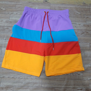 Shorts de bain extensibles personnalisés, tissu anti-UV, extensibles dans 4 directions - Product Image 1
