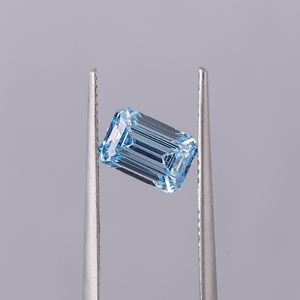 Diamant de laboratoire IGI certifié, taille émeraude, bleu vif fantaisie, 5 carats, qualité VS1 VVS2, pour joaillerie fine - Product Image 1