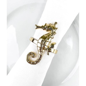 Anillo para Servilletas con Diseño de Concha Dorada y Patrón Texturizado para Decoración de Mesa, Temática de Playa, Bodas y Eventos Elegantes - Product Image 3