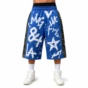 Shorts en molleton de coton haute densité OEM/ODM avec empiècements contrastants sur les côtés, coupe ample et oversize, style streetwear, imprimés graphiques pour hommes - Product Image 3