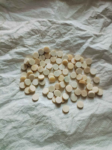 Precio de Fábrica ZEHRA INDUSTRIES BN-633 Botón Artesanal de Alta Calidad con Incrustaciones de Hueso de Búfalo Auténtico, Ecológico y Tallado para Prendas - Product Image 4