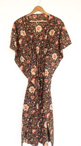 Vestido Kaftán Negro con Estampado Floral Étnico, Cuello en V, Estilo Bohemio Holgado para Mujer, Ropa de Resort, Vestido Casual de Verano - Product Image 2