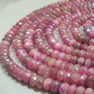 Perles de pierre de lune rose naturelle AB facettées en rondelles de 8 mm, vendues par brin de 8 pouces - Product Image 5