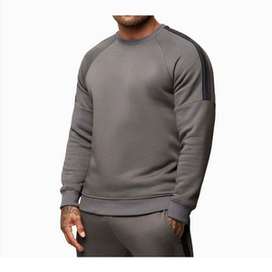 Fabricante OEM, Ropa Deportiva Masculina de Alta Calidad, Conjunto Deportivo de 2 Piezas con Logotipo Personalizado al por Mayor, Traje de Jogging Ajustado, Tejido Técnico Transpirable - Product Image 2