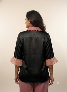 Chemise en coton de haute qualité pour femmes, respirante, confortable, pour un usage décontracté. Achetez directement auprès du fabricant. Exportation en gros depuis l'Inde. - Product Image 2