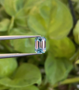 Diamante Suelto Cultivado en Laboratorio con Certificación IGI, Corte Esmeralda, Color Azul Fantasía, CVD, VVS VS, Corte Excelente para Joyería Fina - Product Image 6